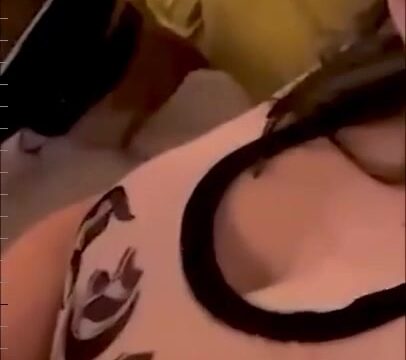 Billie Eilish Leak Video Slaping Boobs titty – Hot Video