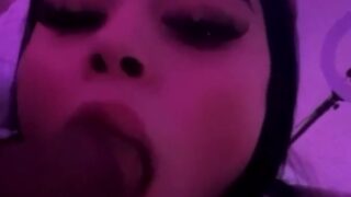 Queenbri69 Sucking a BBC – Video Onlyfans Leak